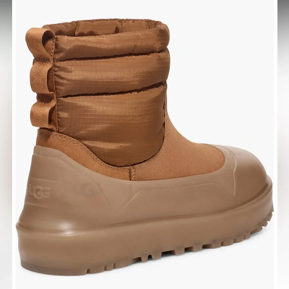 UGG Classic Minimod Waterproof Wool Boot men size 12 New